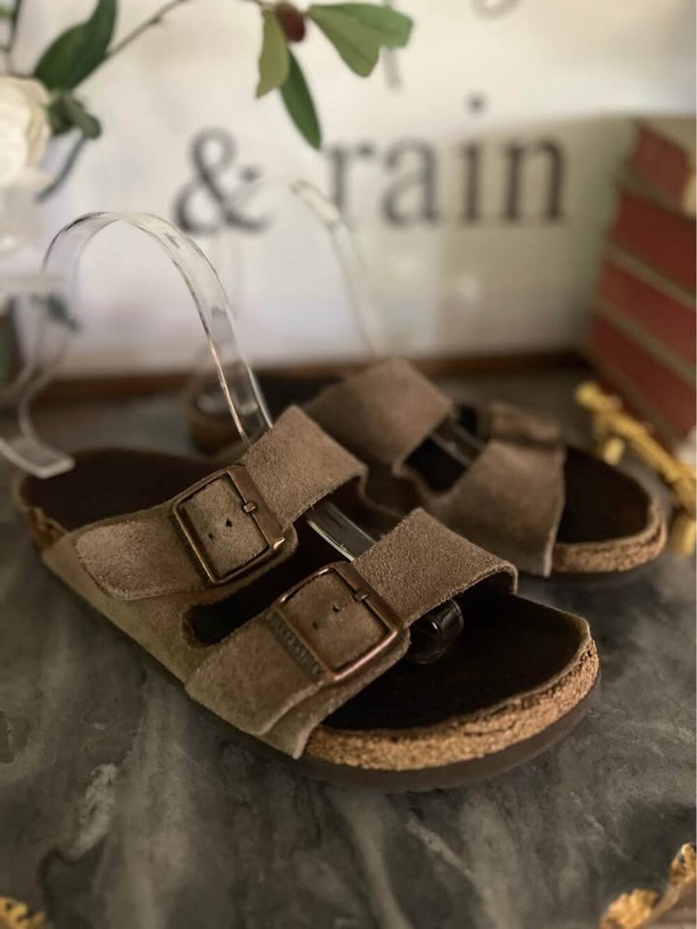 Birkenstock Arizona Suede Sandals Tan EU 39 Women’s 8-8.5 Men’s 6-6.5 Leather